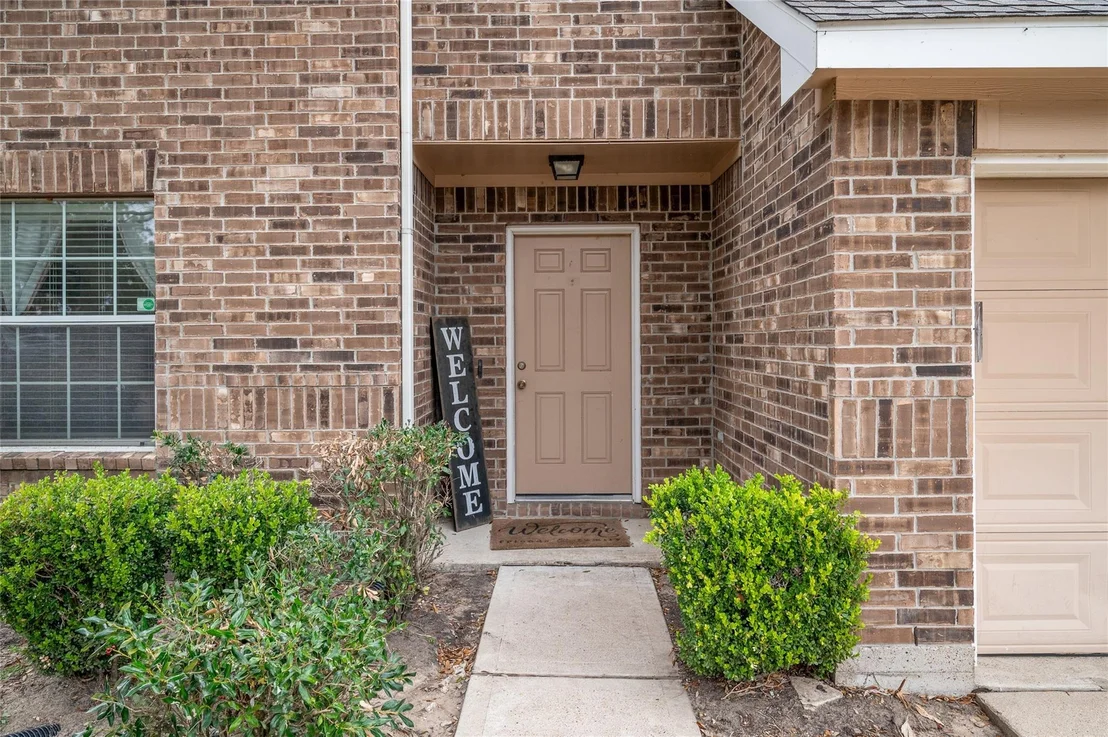 Photo of 24502 Cobble Canyon Lane