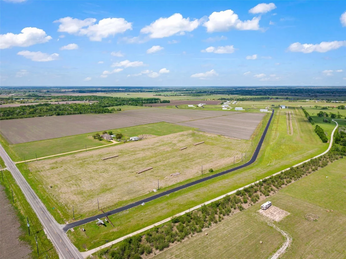 Photo of 7679 Meteor Drive