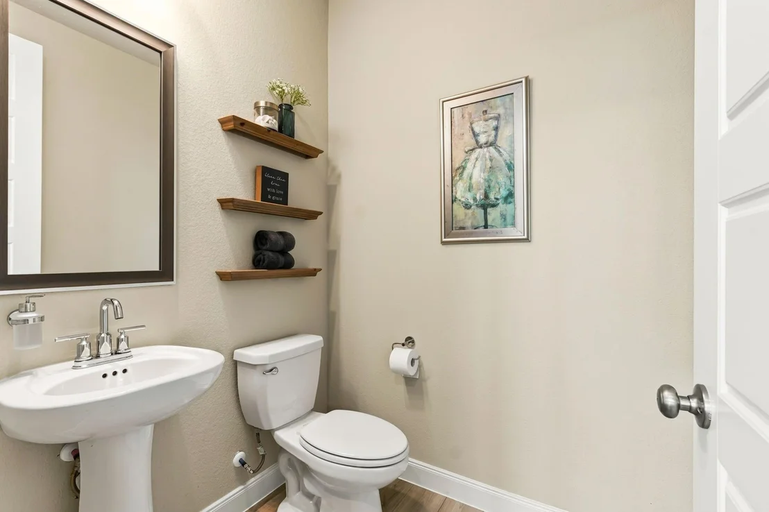 Photo of 7050 Lauren Oak Drive