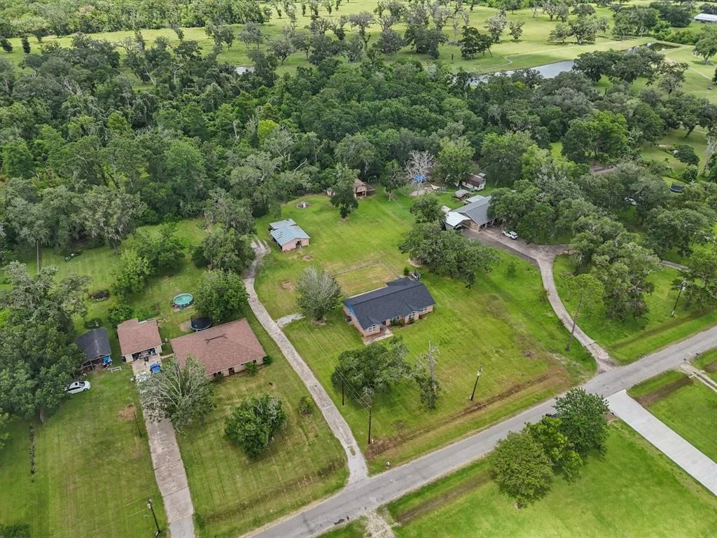 Photo of 4432 County Road 886