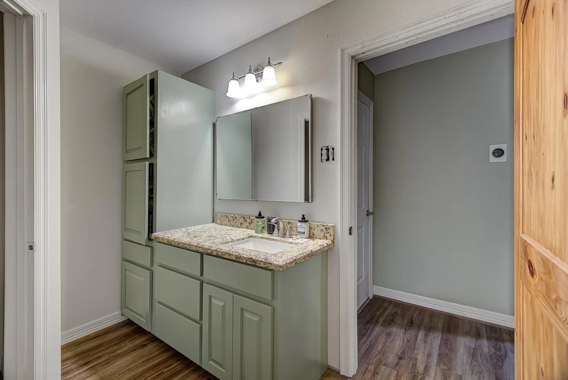 Photo of 13015 Timberridge Drive