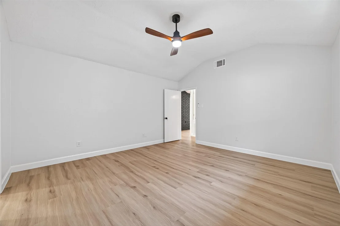 Photo of 3418 Luton Park Drive