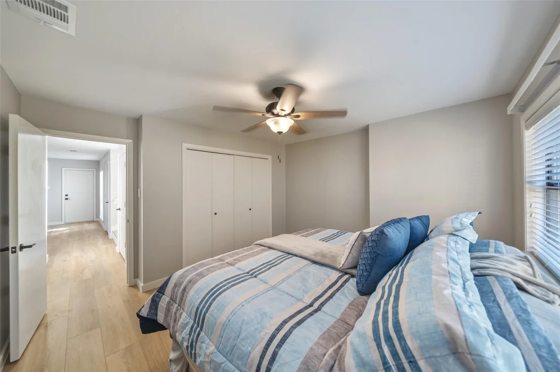 Photo of 11819 Thoreau Drive