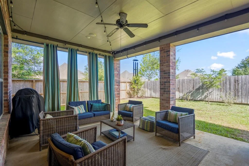 Photo of 7526 Laguna Lake Drive
