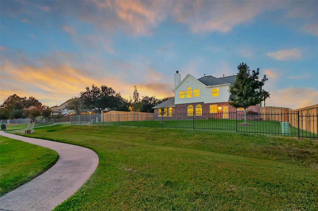 Photo of 19206 Camellia Bend Circle