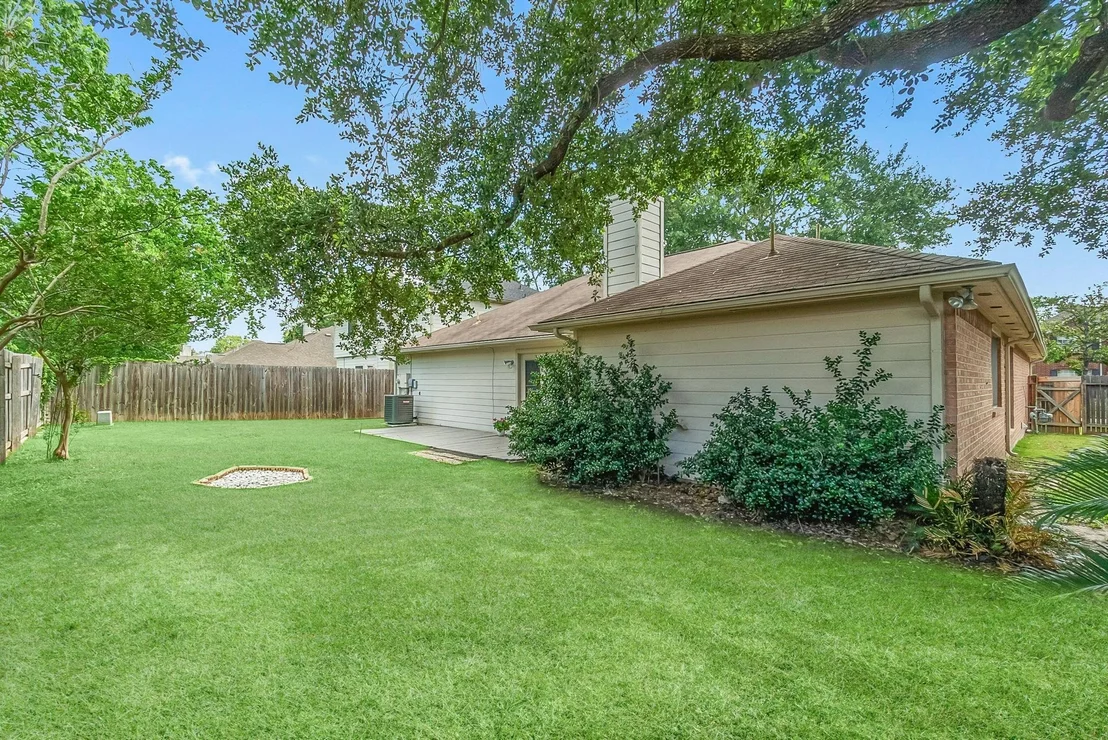 Photo of 31115 Perlican Drive