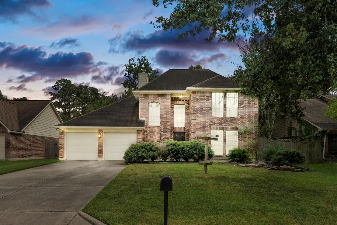 Photo of 2318 Rolling Glen Drive