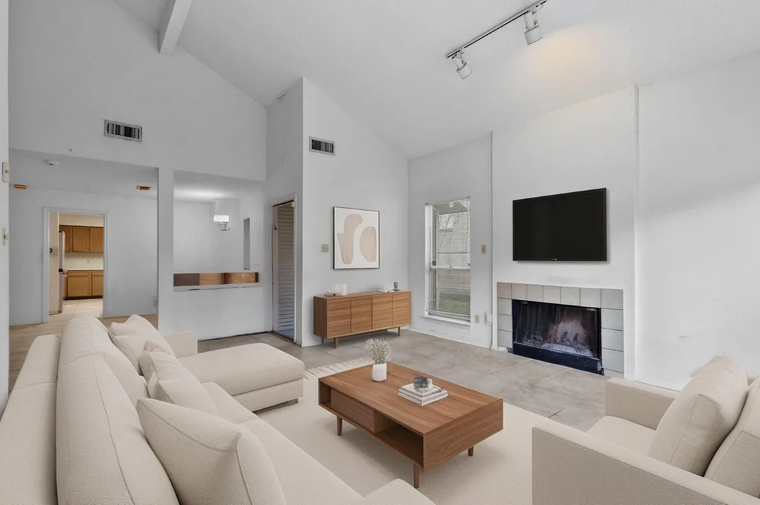 Photo of 8239 Twin Tree Lane