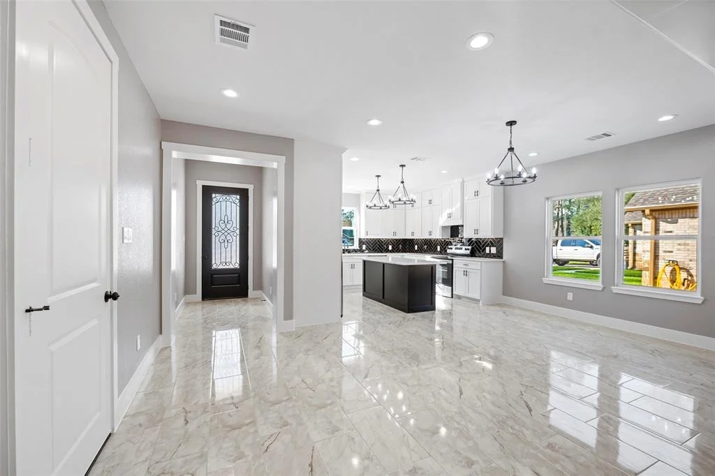 Photo of 2019 Surry Oaks Drive