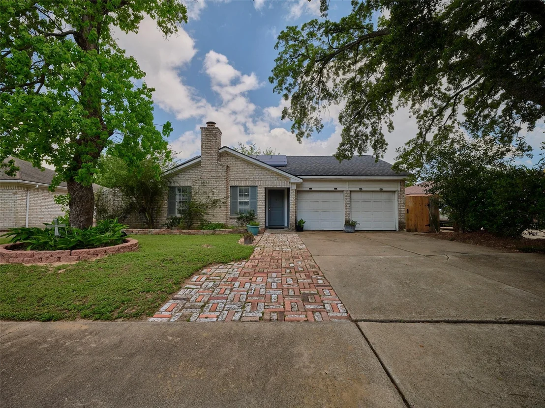 Photo of 22106 Fincastle Drive