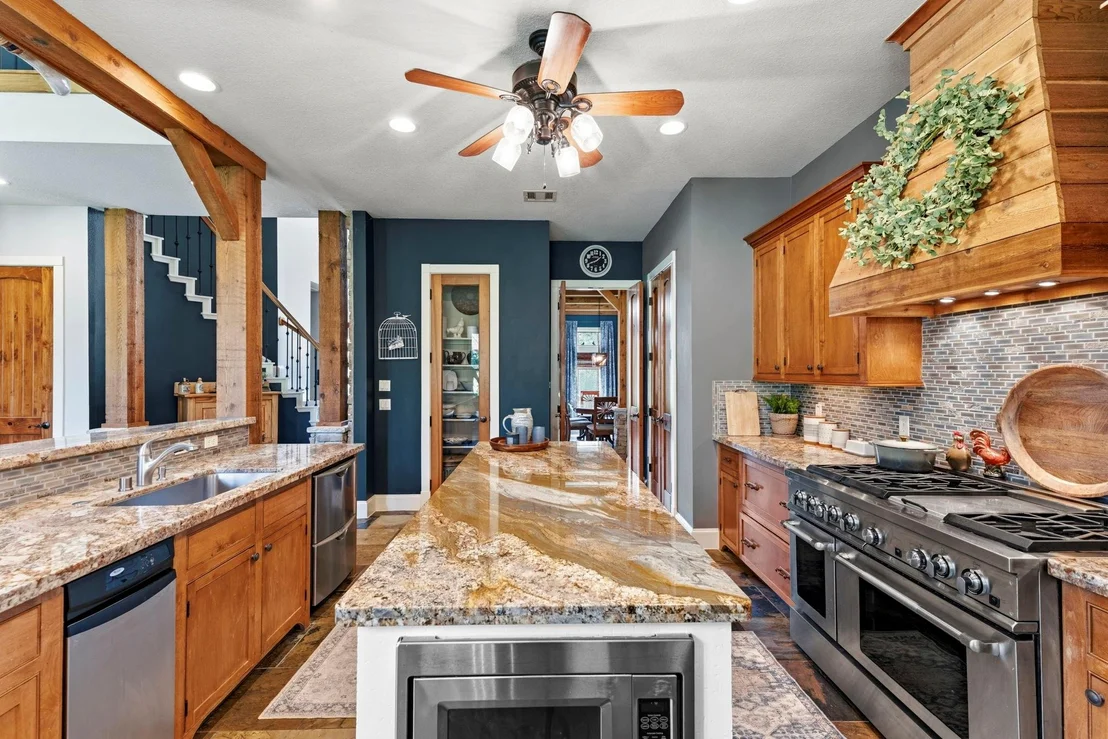 Photo of 263 Pinerock Lane