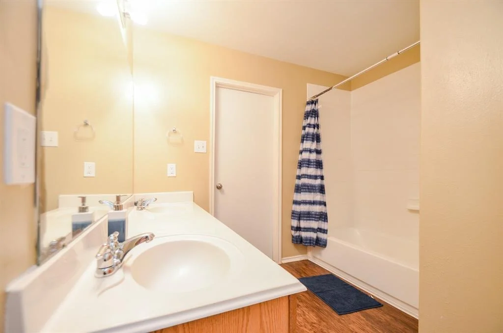 Photo of 23922 Clipper Hill Lane