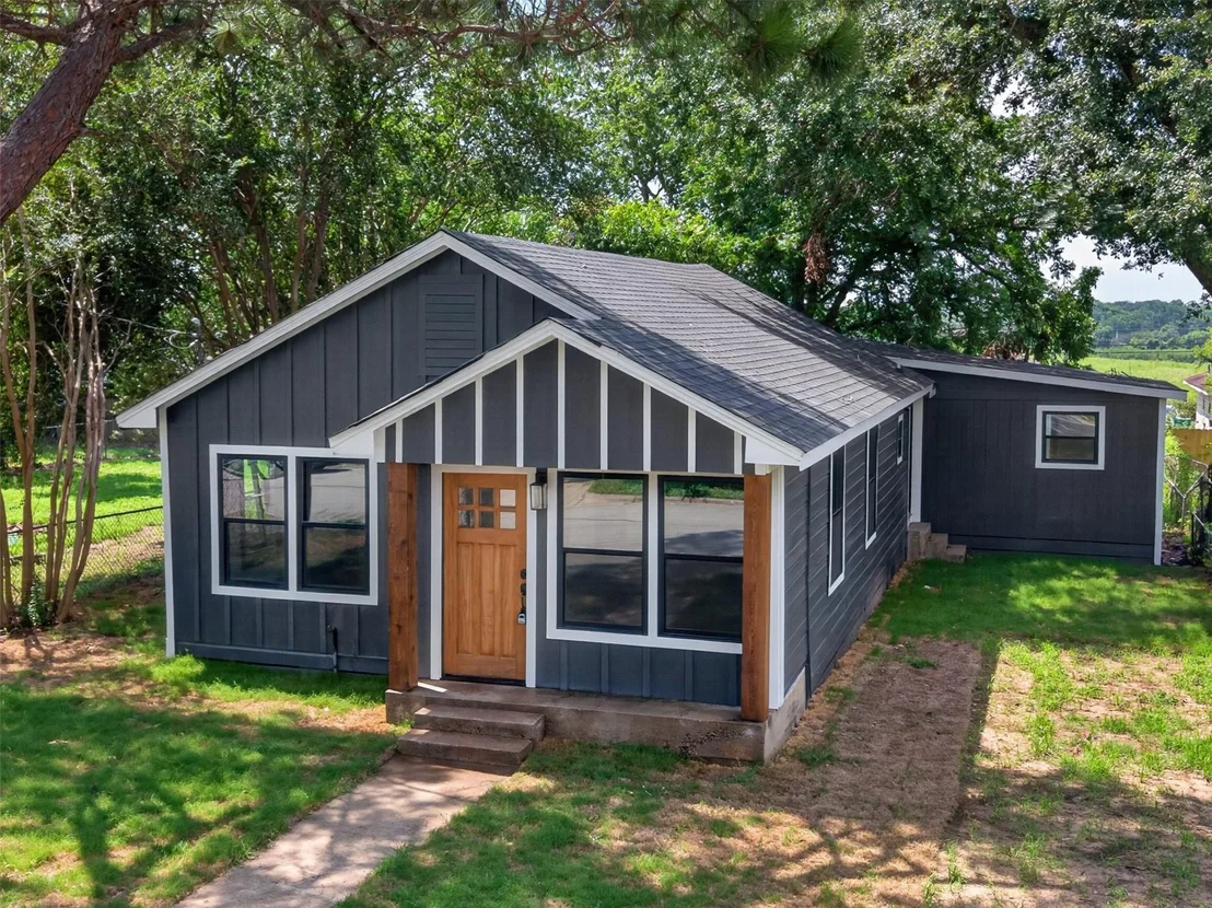 Photo of 1506 Clay Street