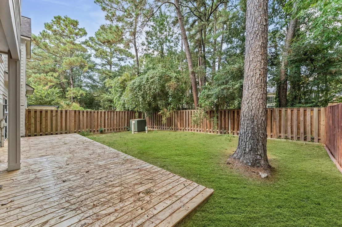Photo of 50 Lakeridge Drive