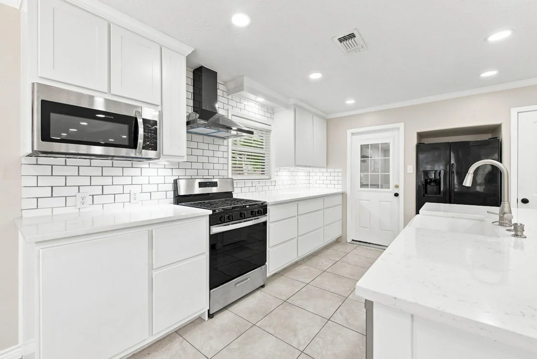 Photo of 1302 Hawk Tree Drive