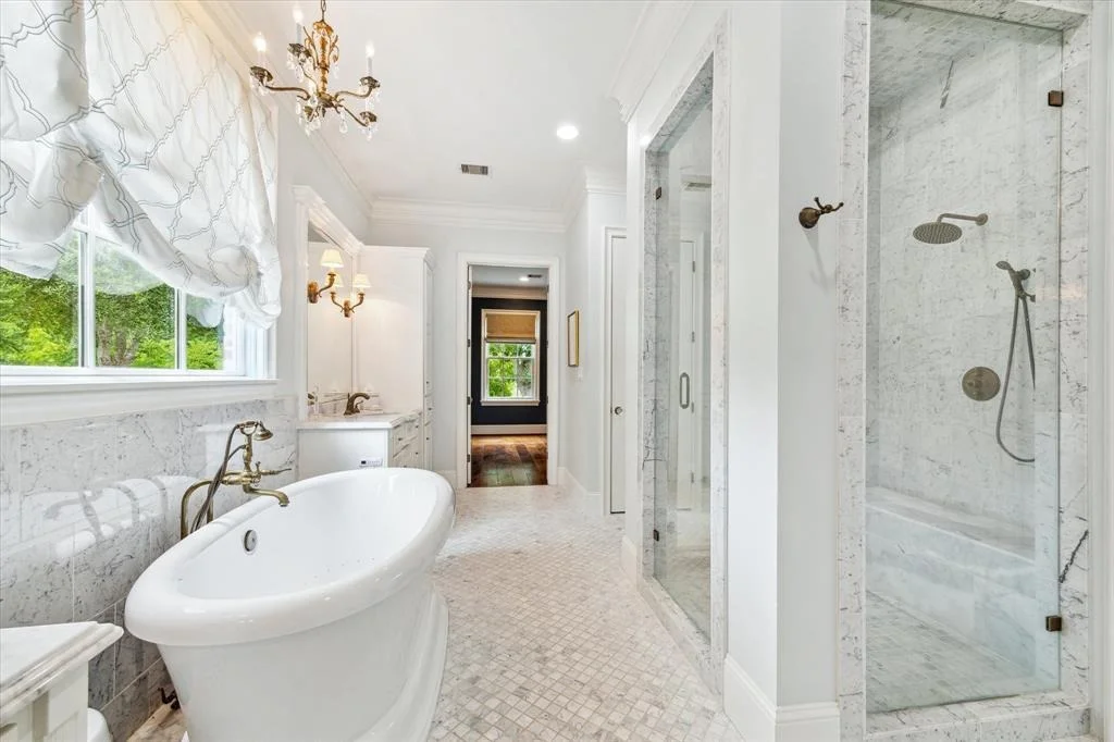 Photo of 31243 Riverlake Road