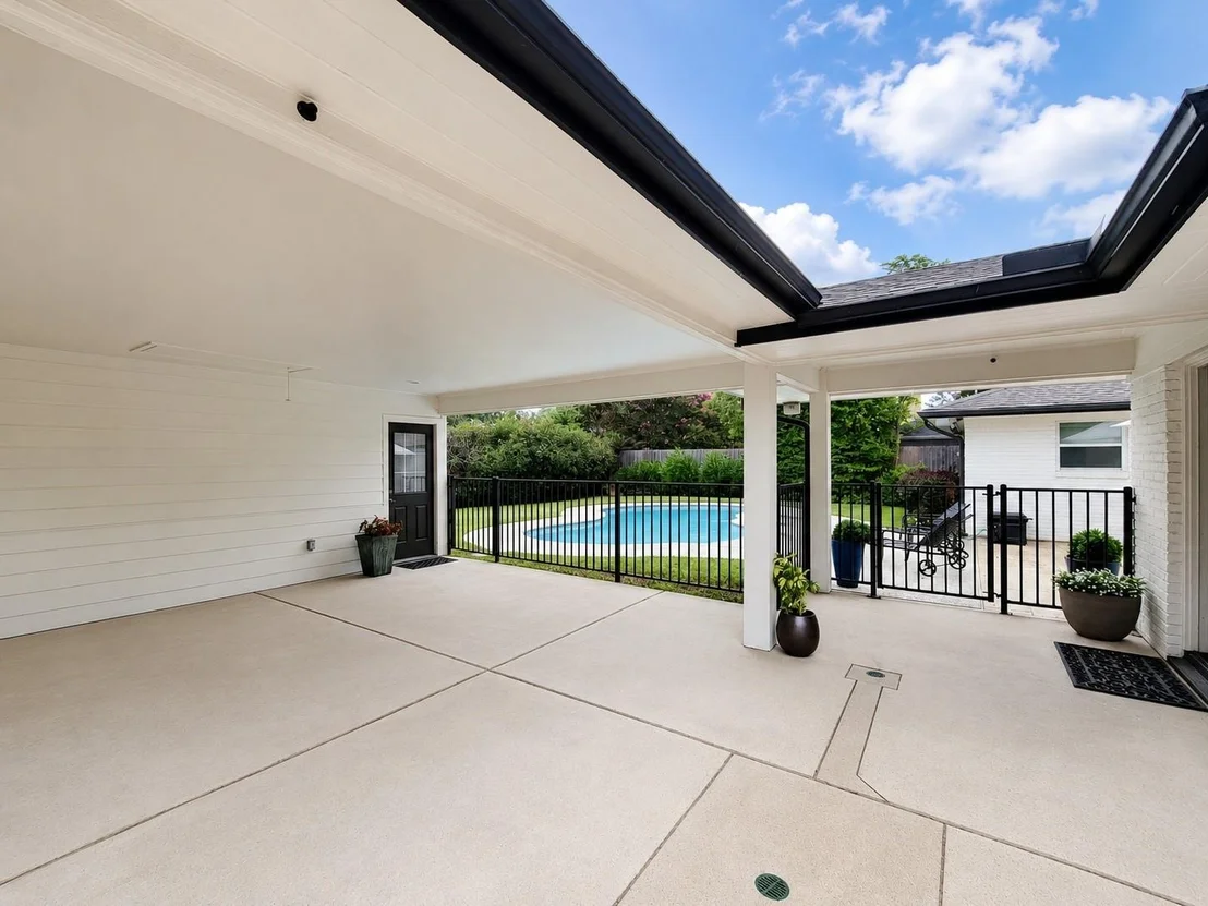 Photo of 4326 Briarbend Drive