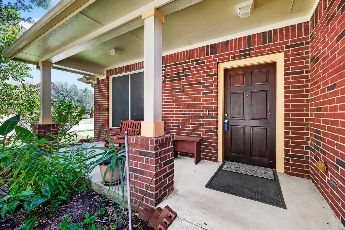 Photo of 15734 Bannowsky Lane