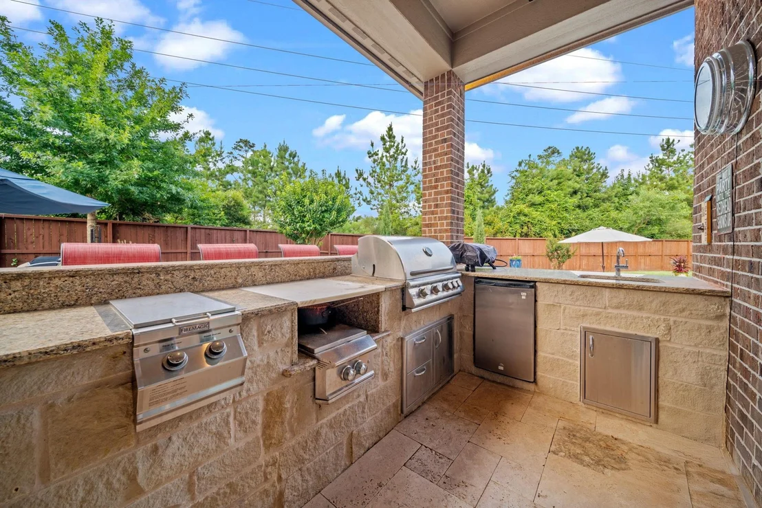 Photo of 30 Madrone Terrace Place