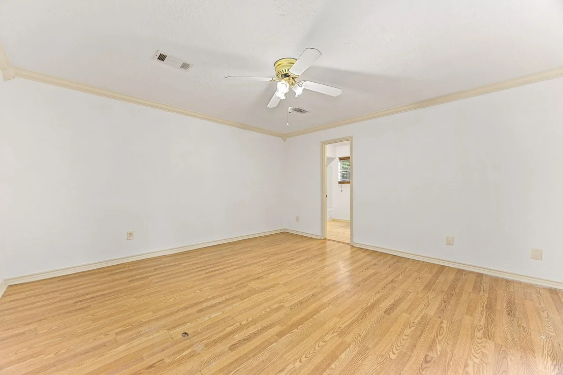 Photo of 19811 Sagging Oaks Drive