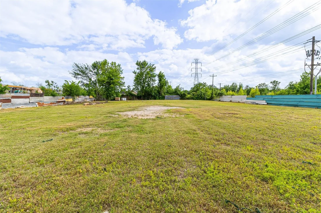 Photo of 1710 Berry Road