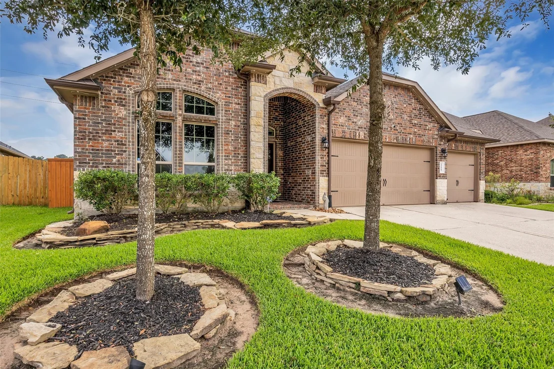 Photo of 22907 Banff Brook Way