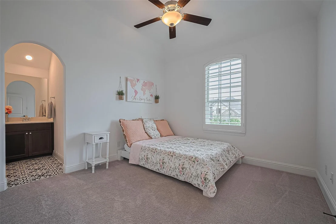 Photo of 18003 Winding Willow Oak Way