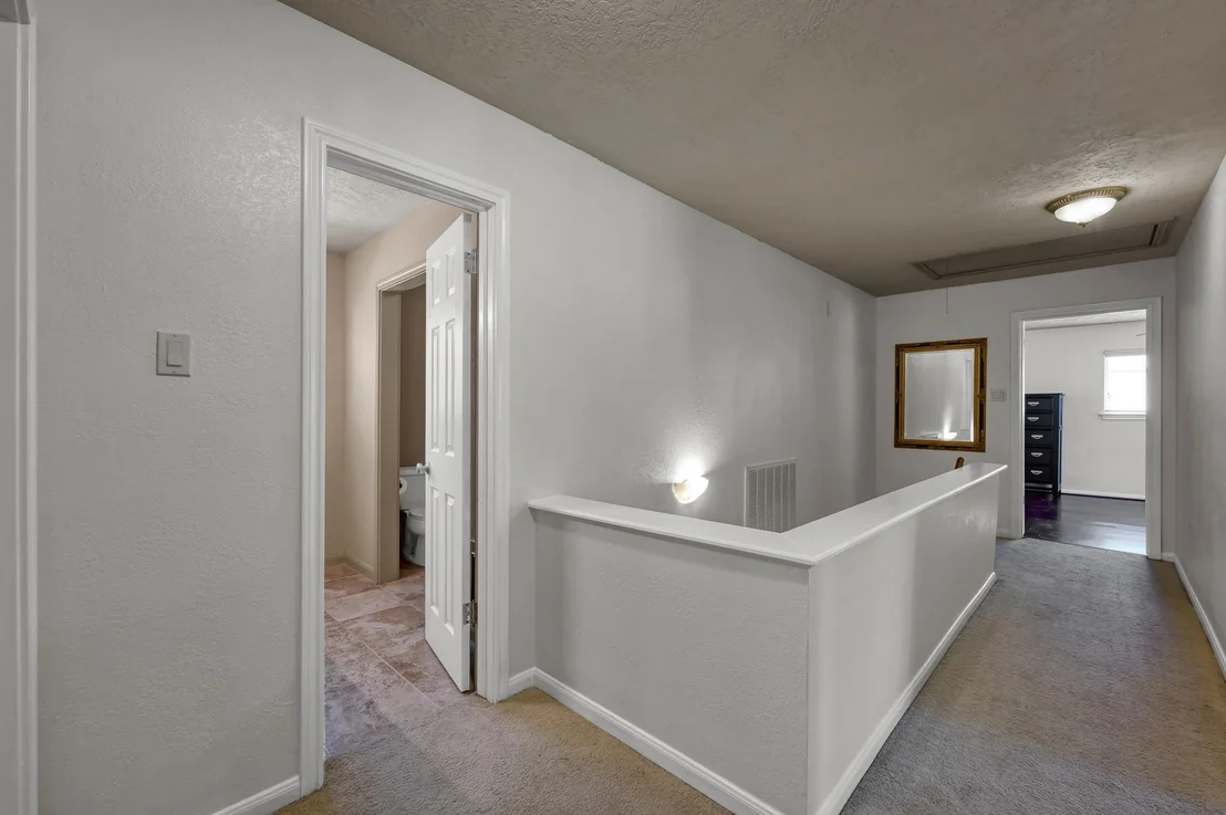 Photo of 6107 Craigway Road