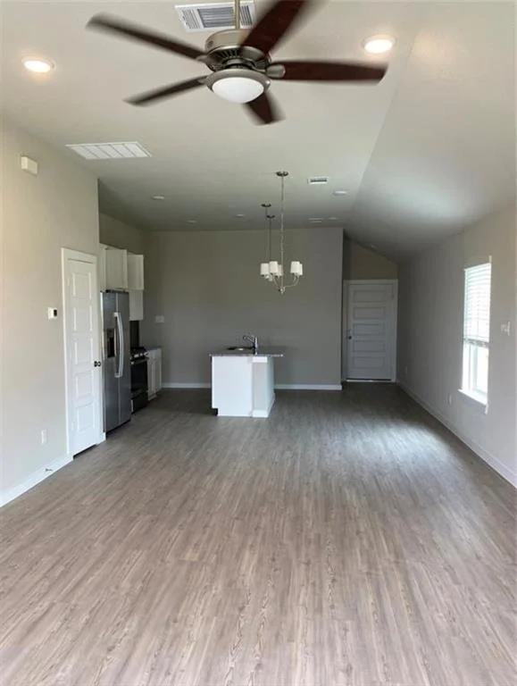 Photo of 3231 Spanish Oak