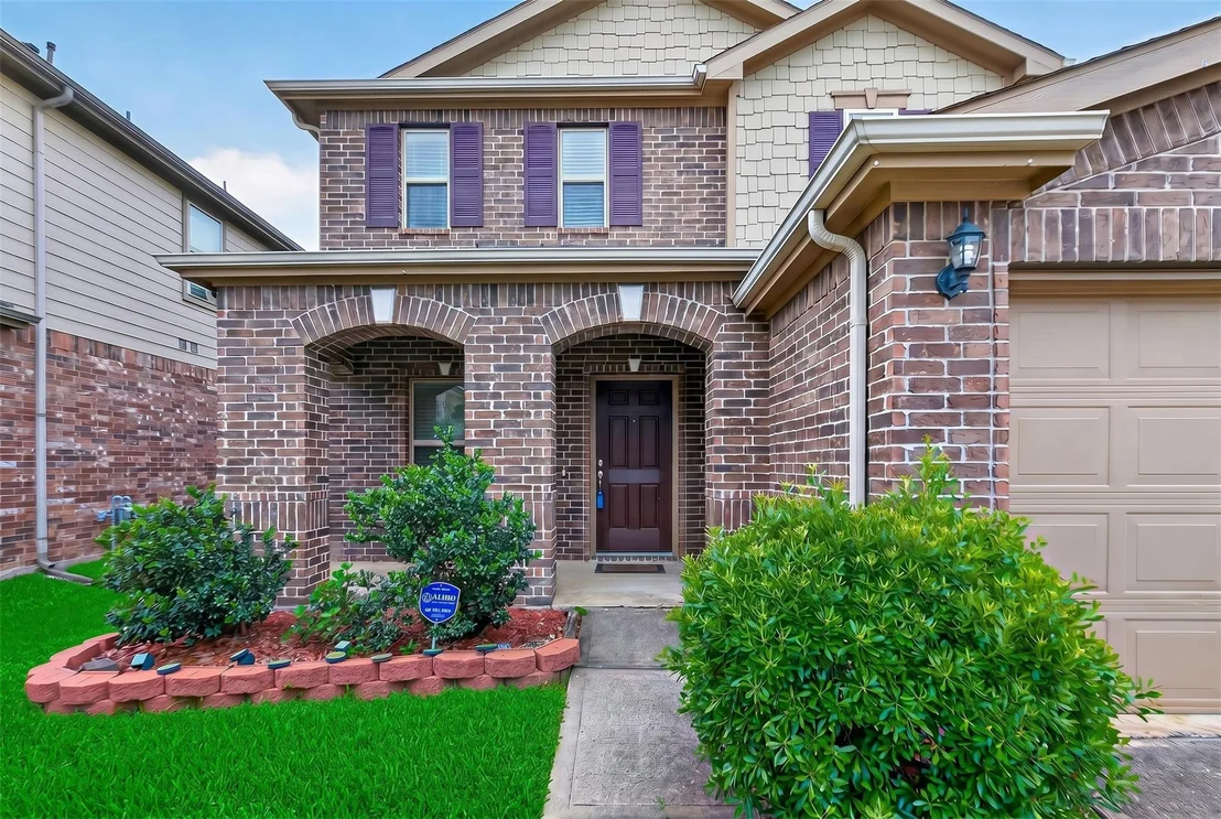 Photo of 4027 Lake Cypress Circle