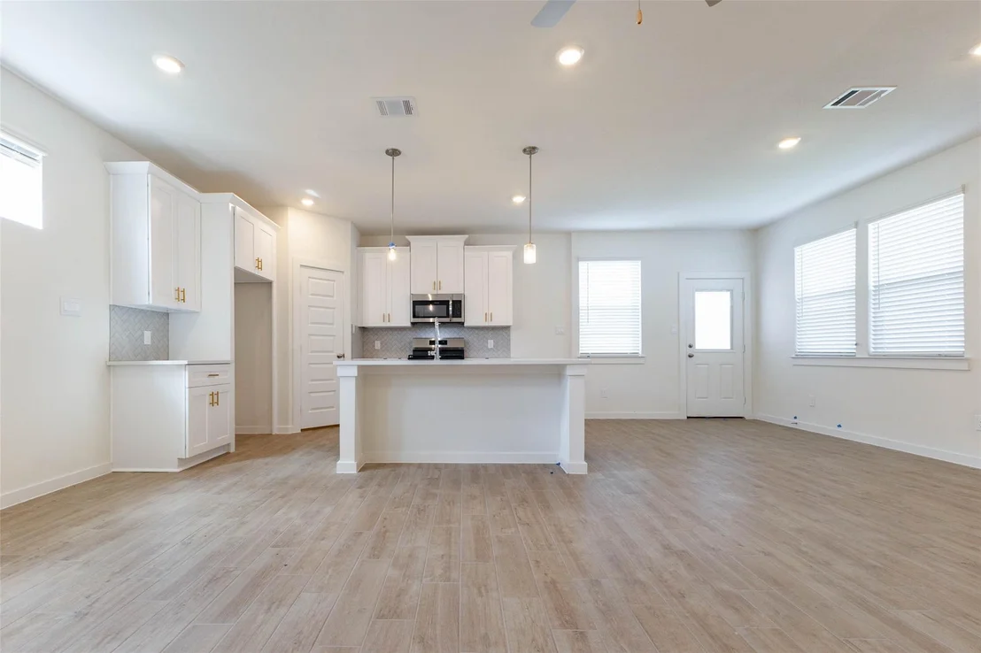 Photo of 1115 Santee Court