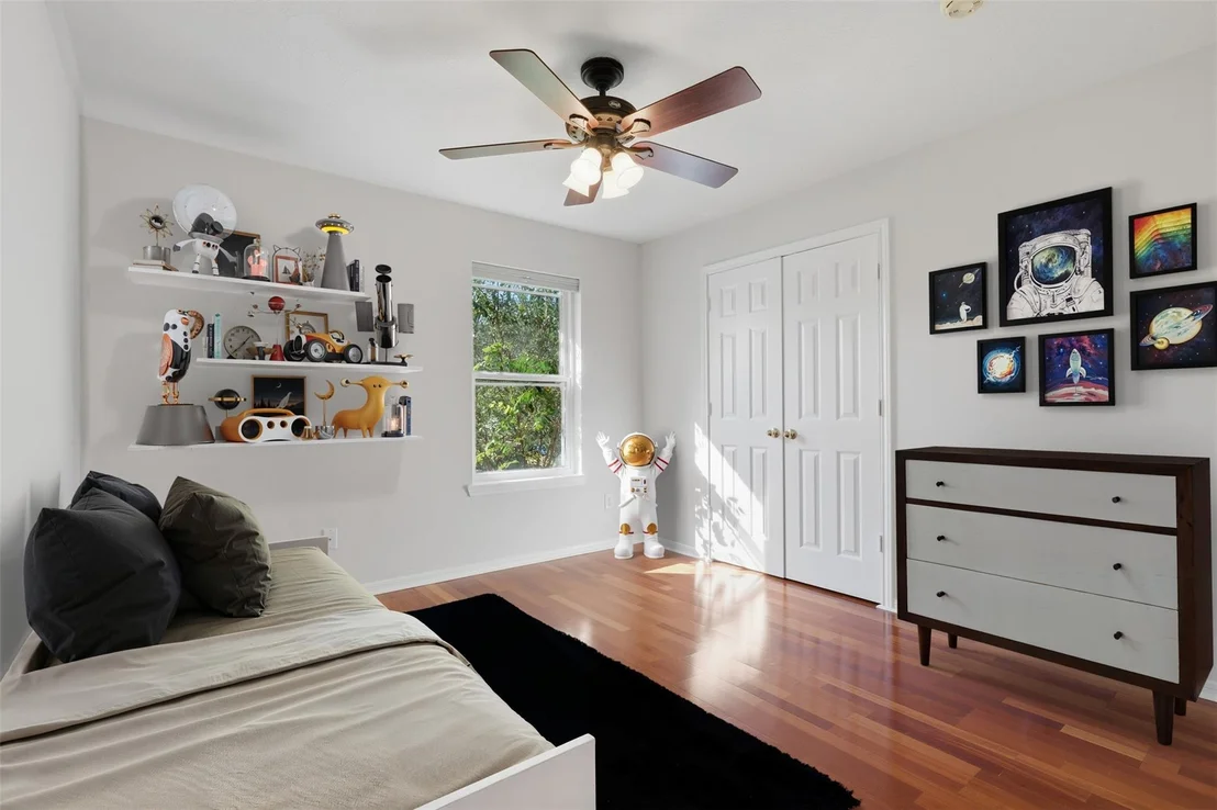 Photo of 1909 Harbour Cove Drive