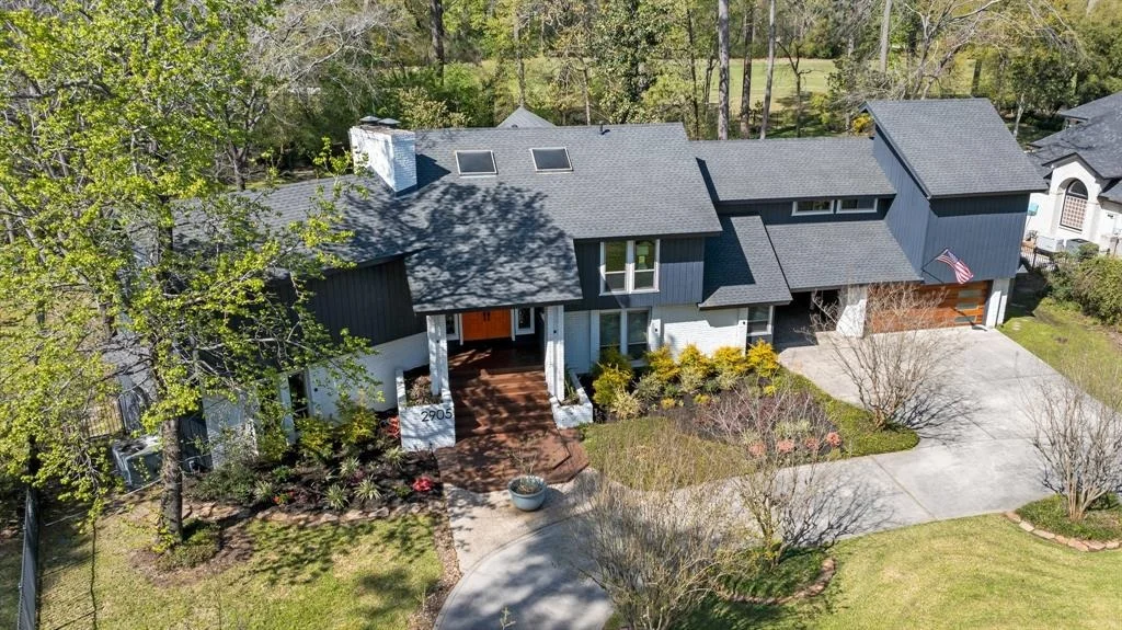 Photo of 2905 E Wildwind Circle