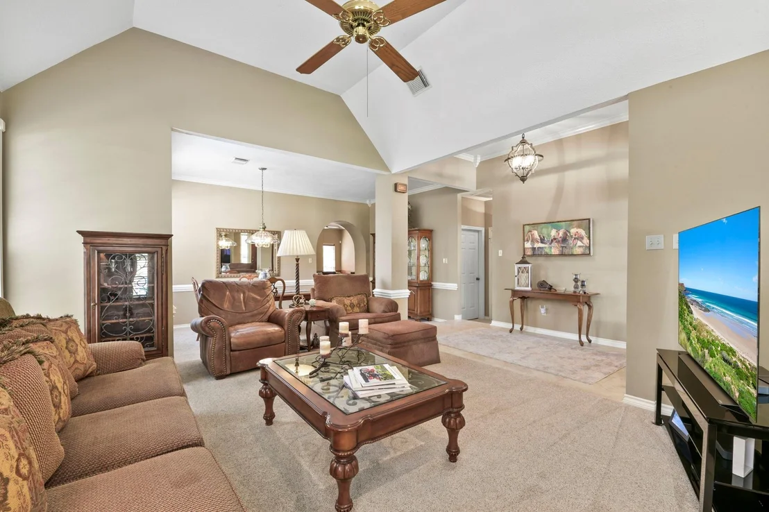 Photo of 5827 Ashmere Lane