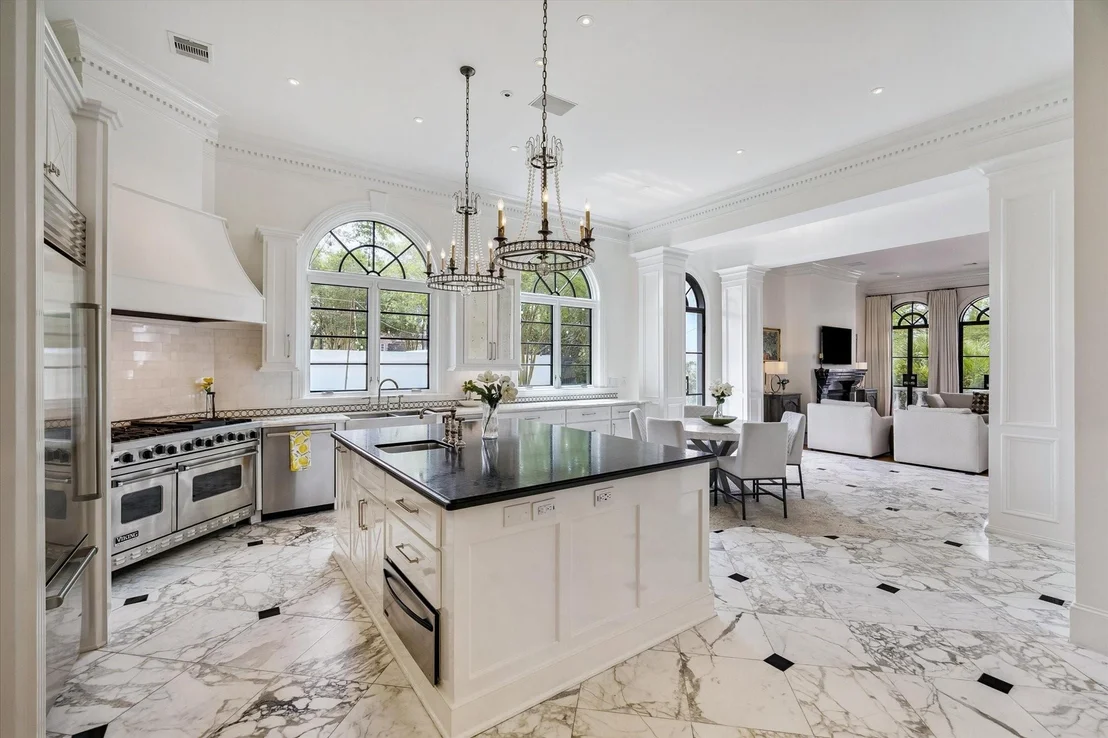 Photo of 24 Crestwood Drive