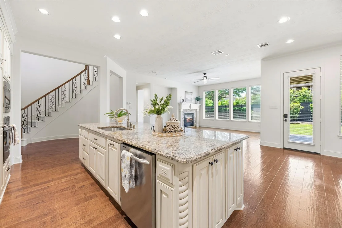 Photo of 5106 Cinco Falls Drive