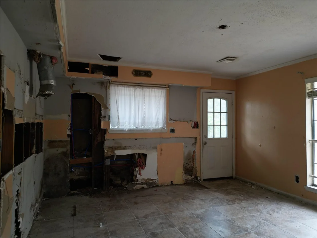 Photo of 10203 Heather Hill Drive