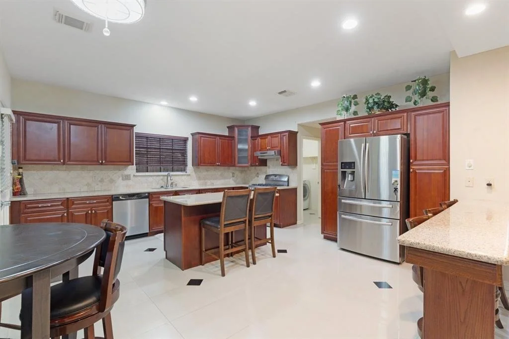 Photo of 6802 Elmscott Drive