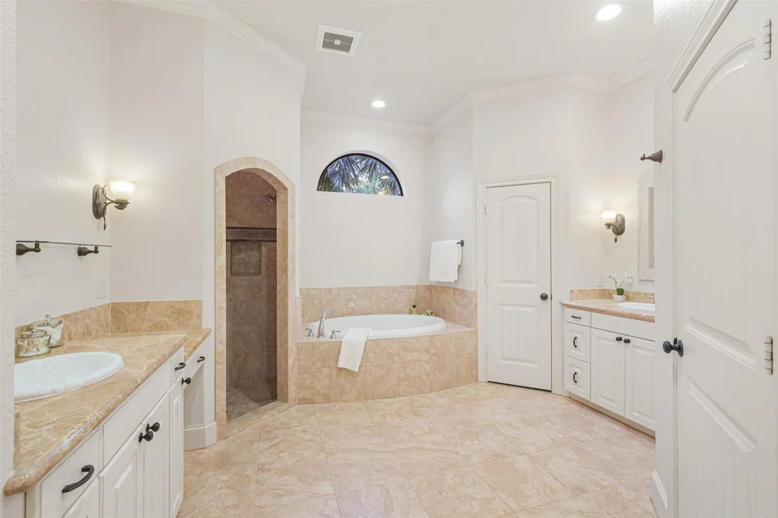 Photo of 4014 N Rondelet Drive