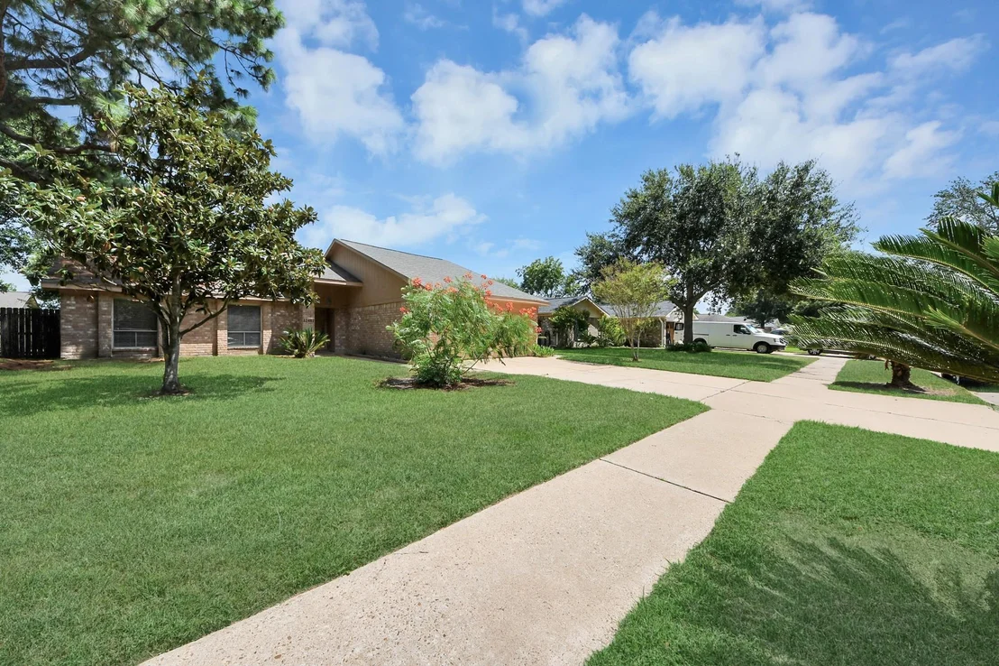 Photo of 22402 Woodrose Drive