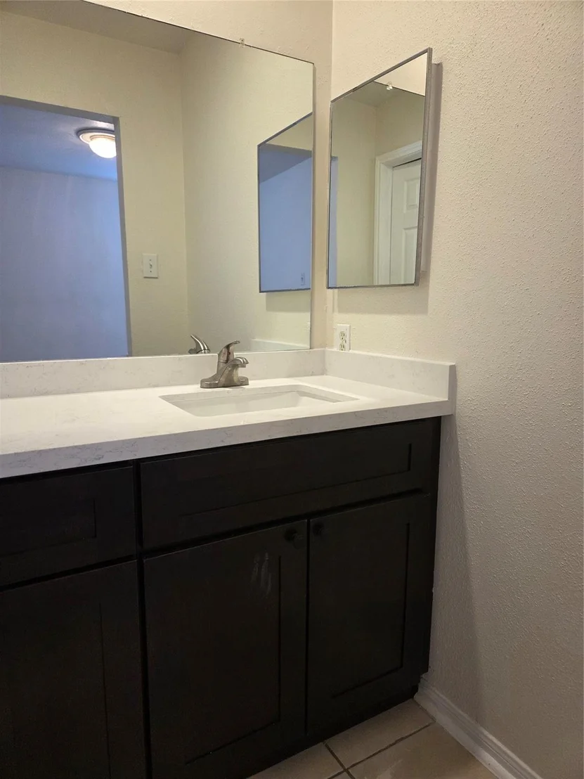Photo of 12319 Ridgeside Drive