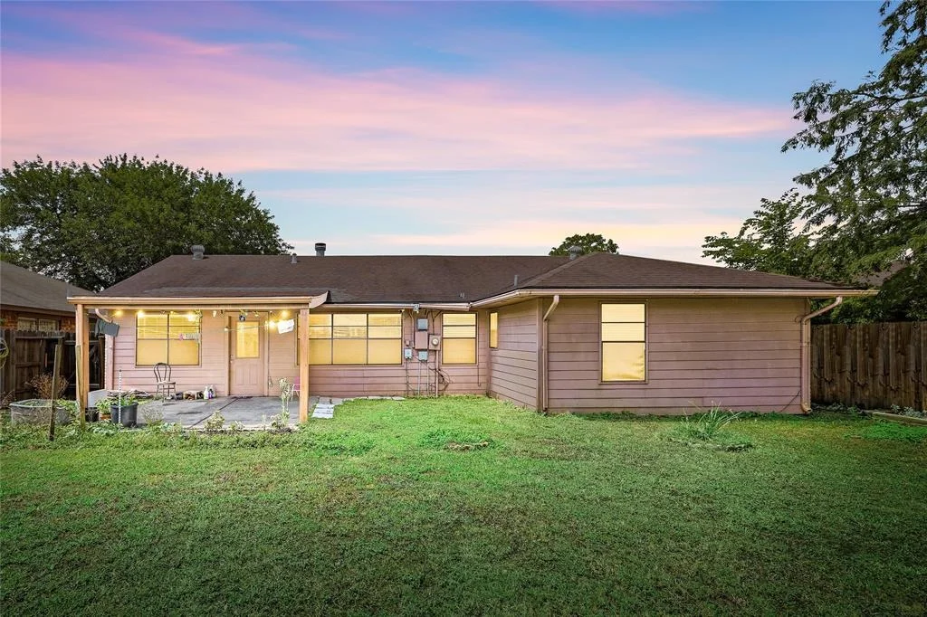 Photo of 16307 Thistleglen Drive
