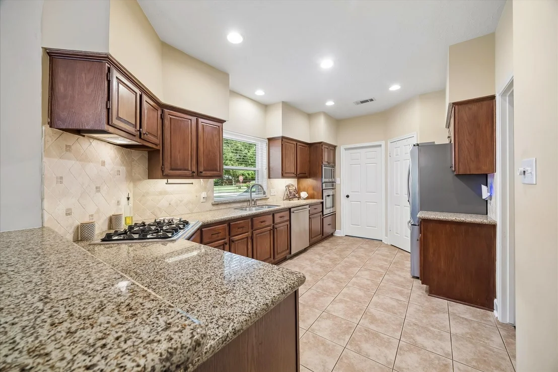 Photo of 5127 Shady Maple Drive