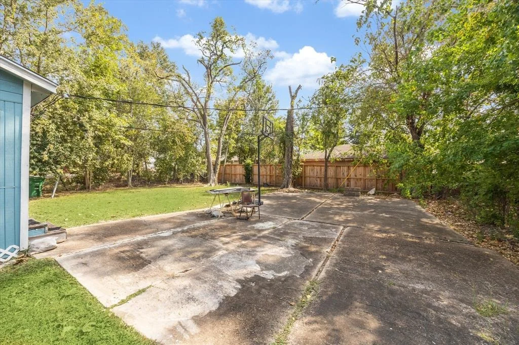 Photo of 526 Barkley Street