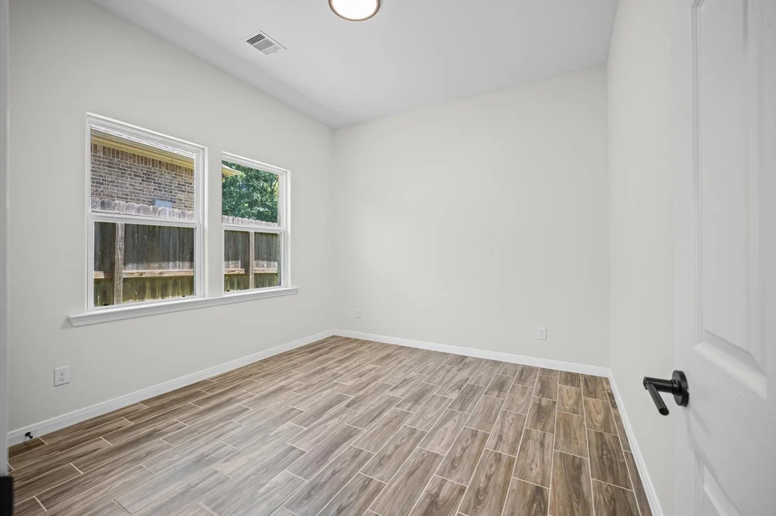 Photo of 4783 W Fork Boulevard