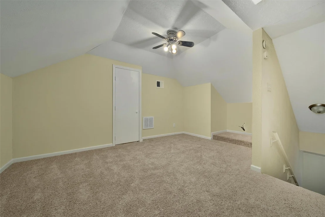Photo of 347 Maple Lane