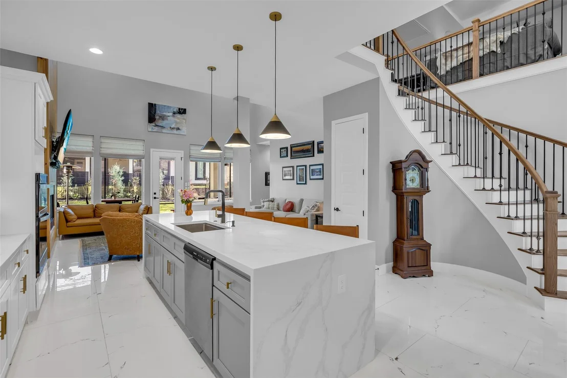 Photo of 225 Blue Hill Drive