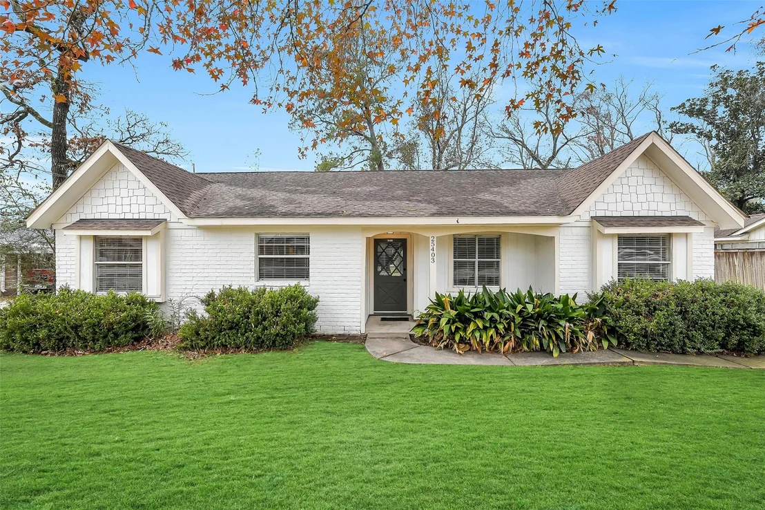Photo of 25403 Glen Loch Drive