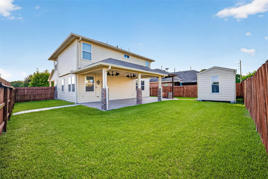 Photo of 2115 Weathersfield Trace Circle