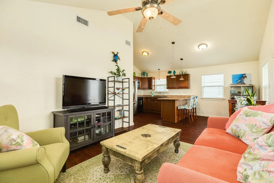 Photo of 433 Seabean Street